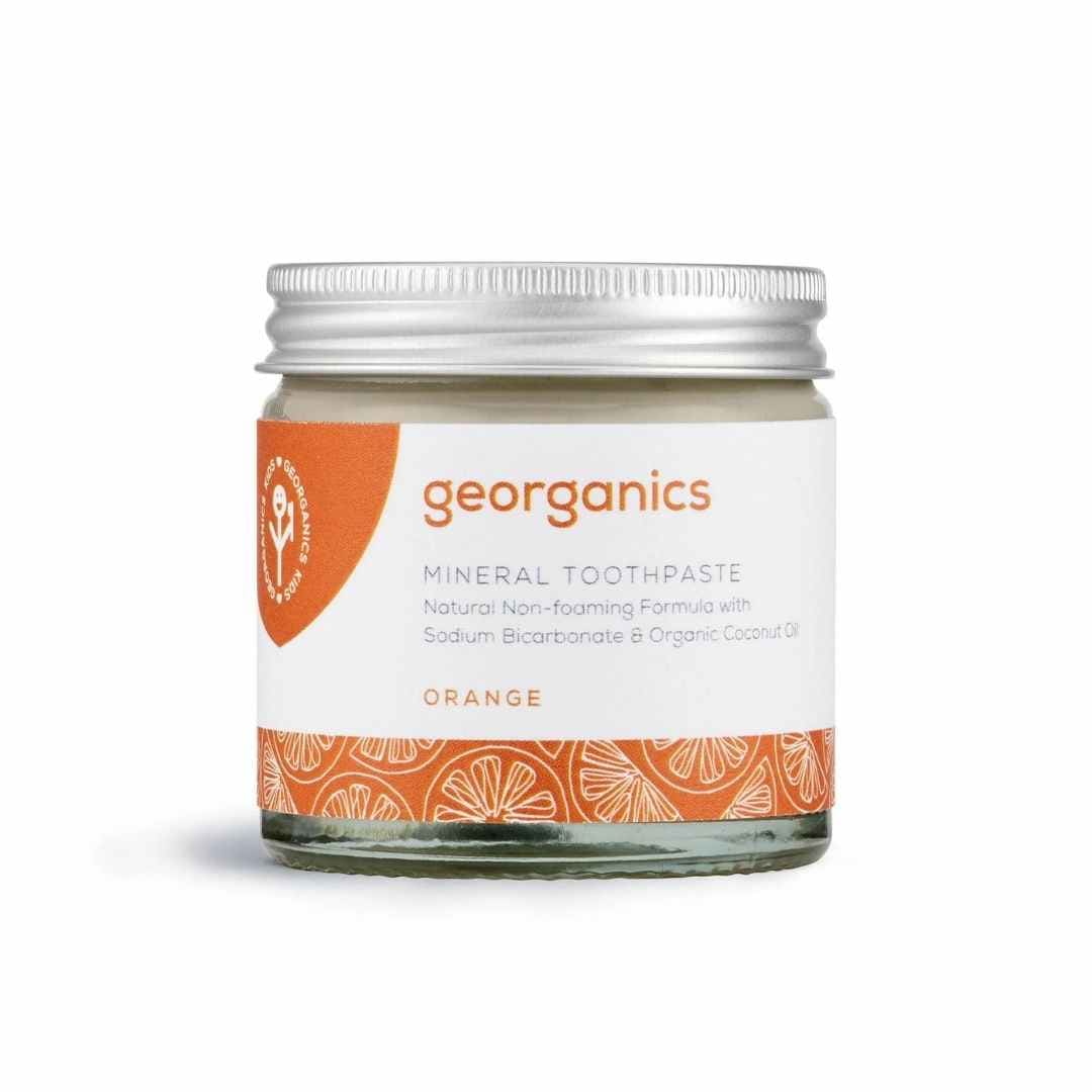 georganics-nachhaltige-zahnpasta-im-glas-orange